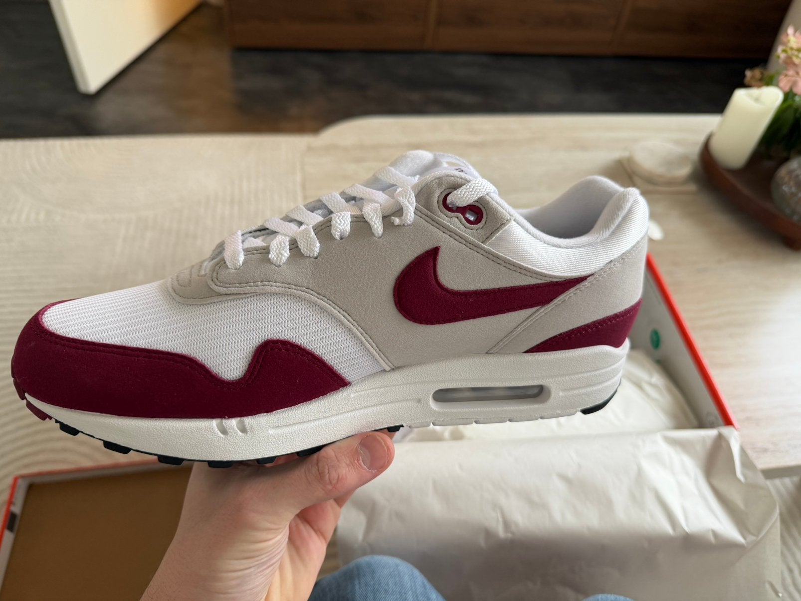Stranger Things x Nike Air Max 1 '87 "Steve Harrington", Overige kleuren, Nieuw, Ophalen of Verzenden, Sneakers of Gympen