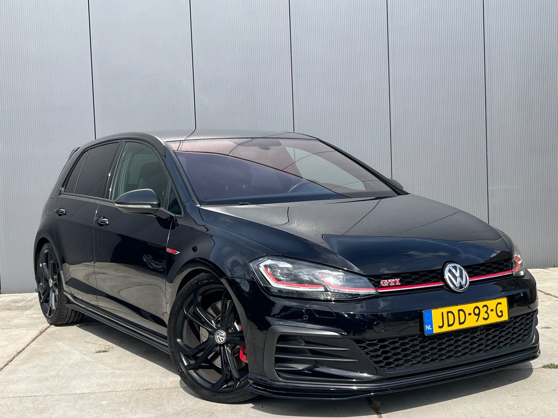 Volkswagen Golf 2.0 TSI GTI TCR / DCC / Akrapovic / 1ste eig, 1330 kg, 15 km/l, Gebruikt, 1984 cc