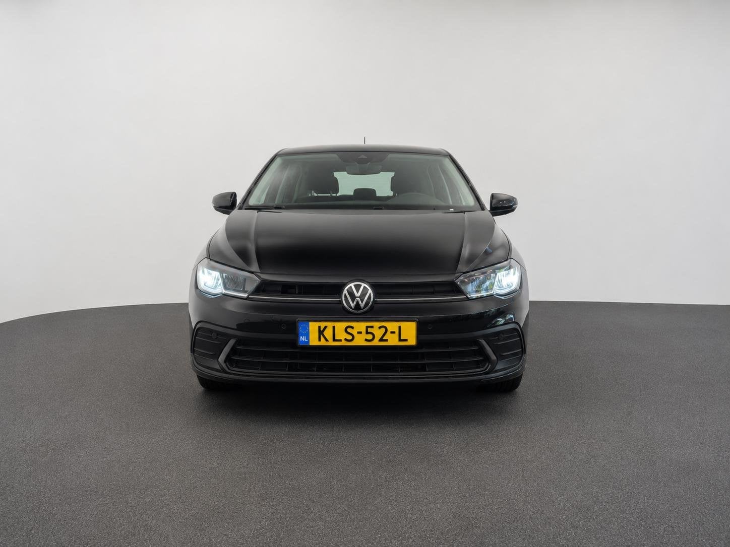 Volkswagen Polo 1.0 TSI Life Airco Navi Cruise Control PDC V, Stof, Gebruikt, 95 pk, 1104 kg