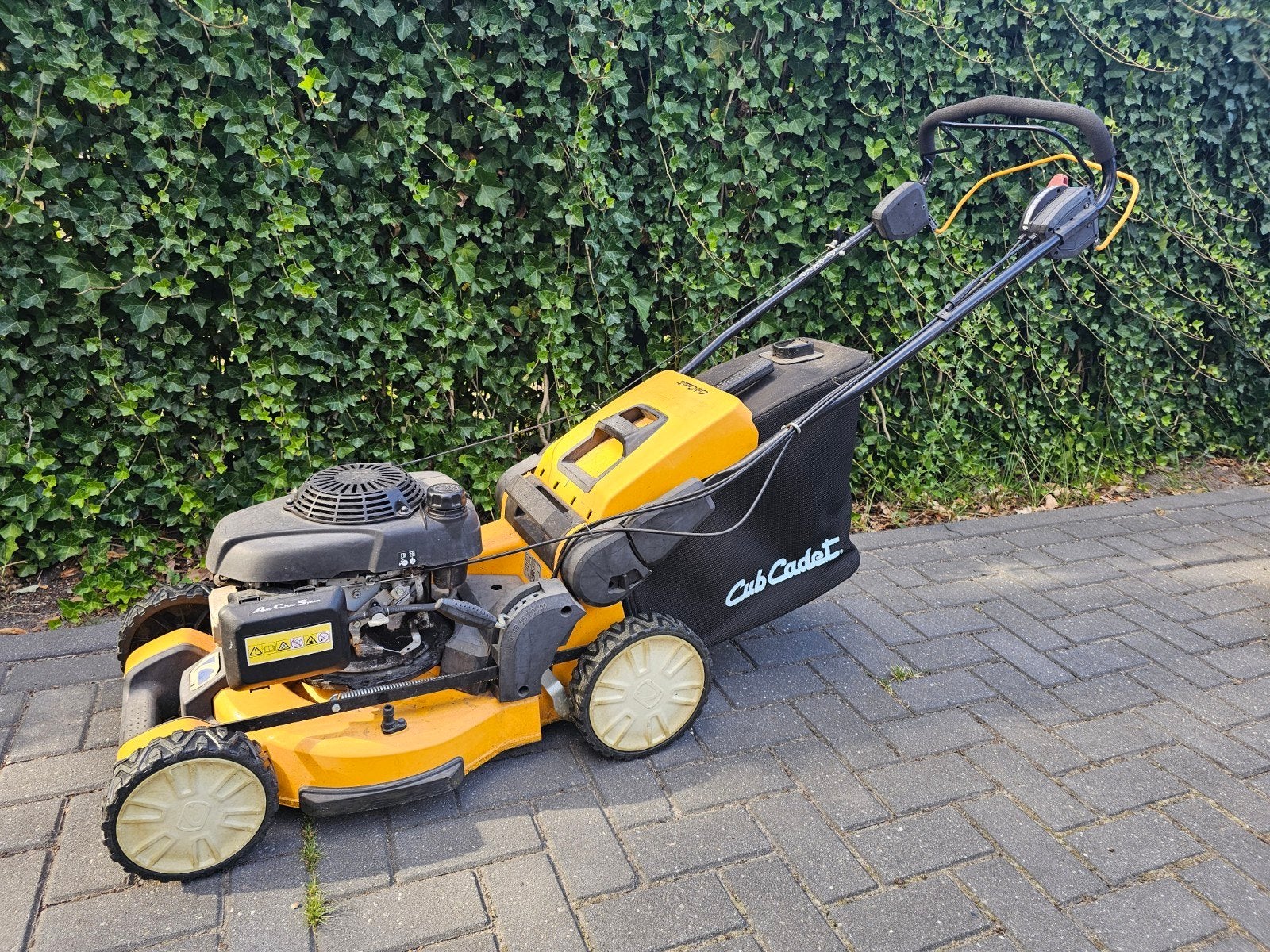 cub cadet met beroemde honda 160gcv motor grasmaaier, Ophalen of Verzenden, Gebruikt, 50 cm of meer, Versnellingen