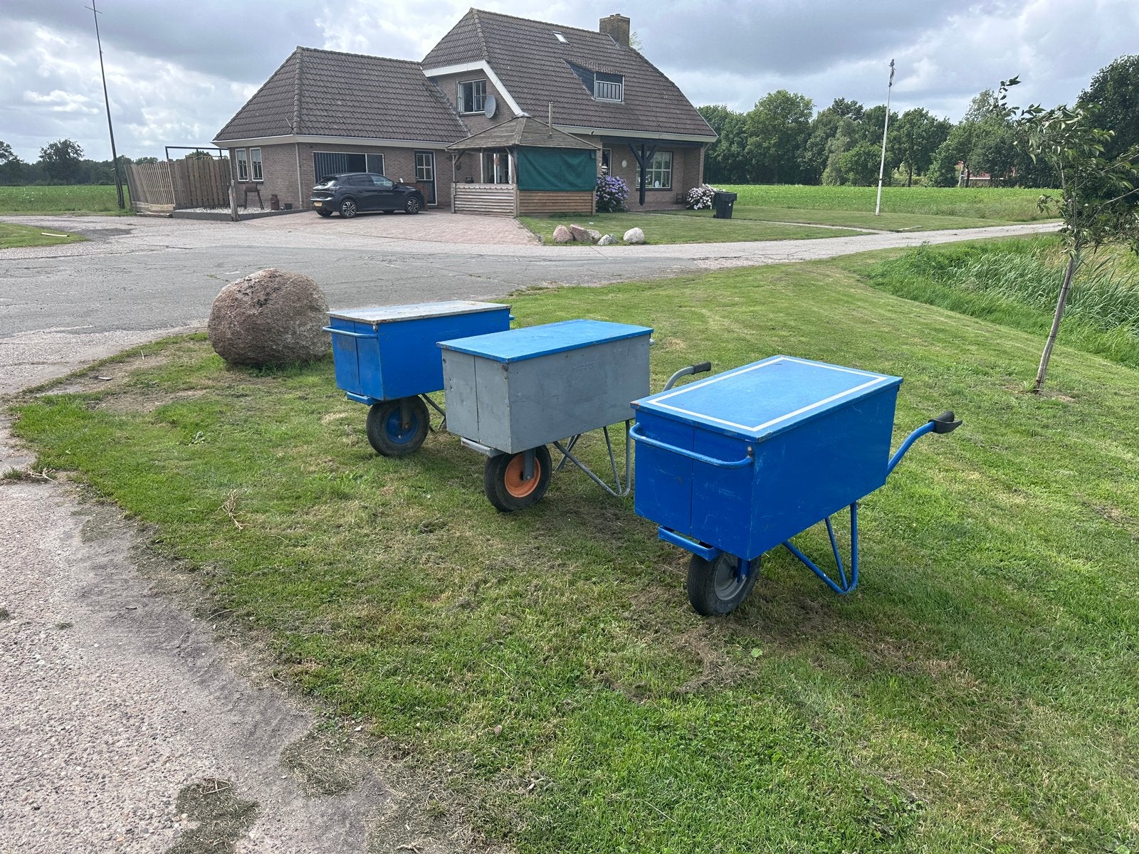 Matador kruiwagen gereedschapskruiwagen, Ophalen, Zo goed als nieuw