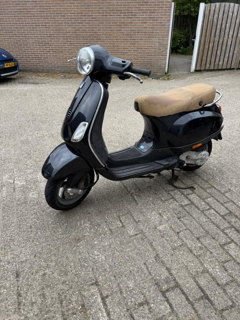 Vespa. Lx 50cc te koop, Ophalen of Verzenden, Zo goed als nieuw, Benzine, Vespa LX