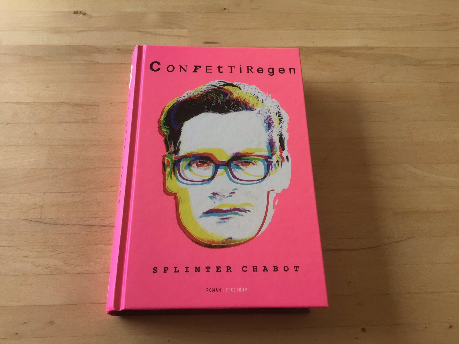 Confettiregen - Splinter Chabot, Ophalen of Verzenden, Zo goed als nieuw