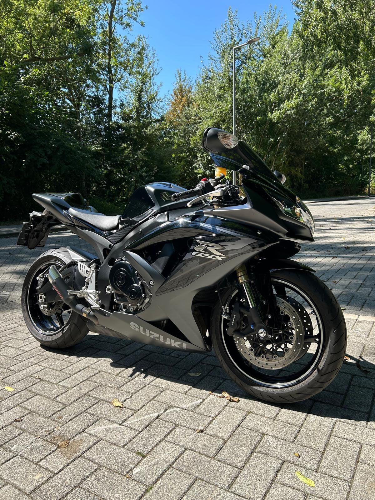 Suzuki GSX-R 600 – 2011 – 32.058 km – Zeer nette staat, 4 cilinders, Motorrijbewijs A, Super Sport, Particulier