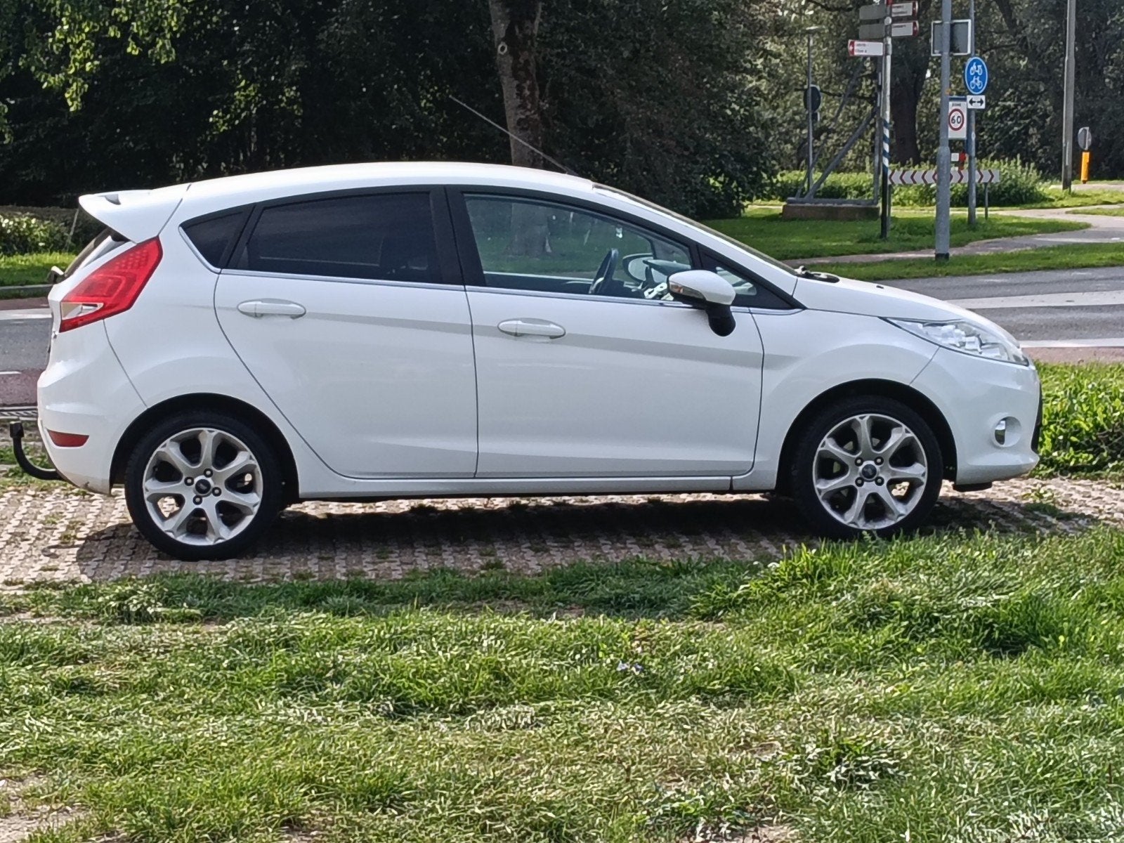 Ford Fiësta 1.6 Ti-vct 88KW 5DR 2010 Wit