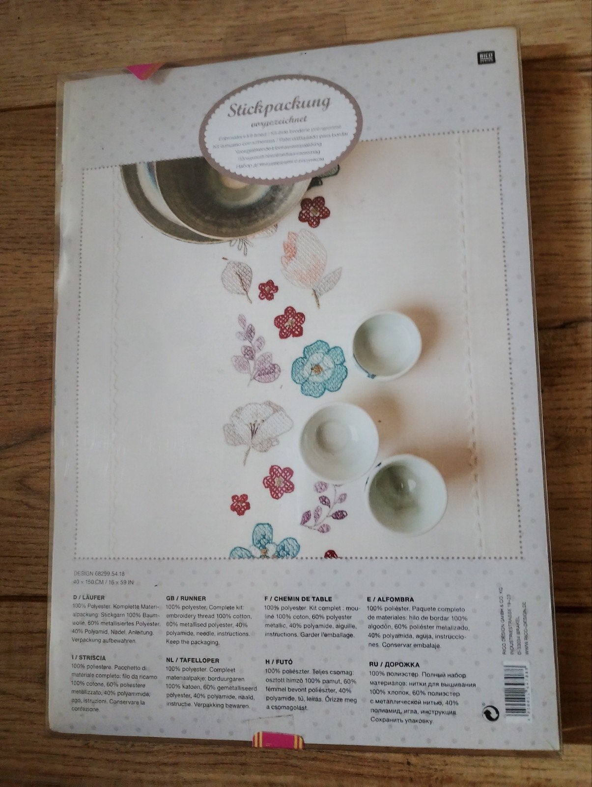 Rico Design Borduurpakket Tafelkleed 40x150 cm Nieuw, Ophalen of Verzenden, Nieuw, Handborduren, Borduurpakket