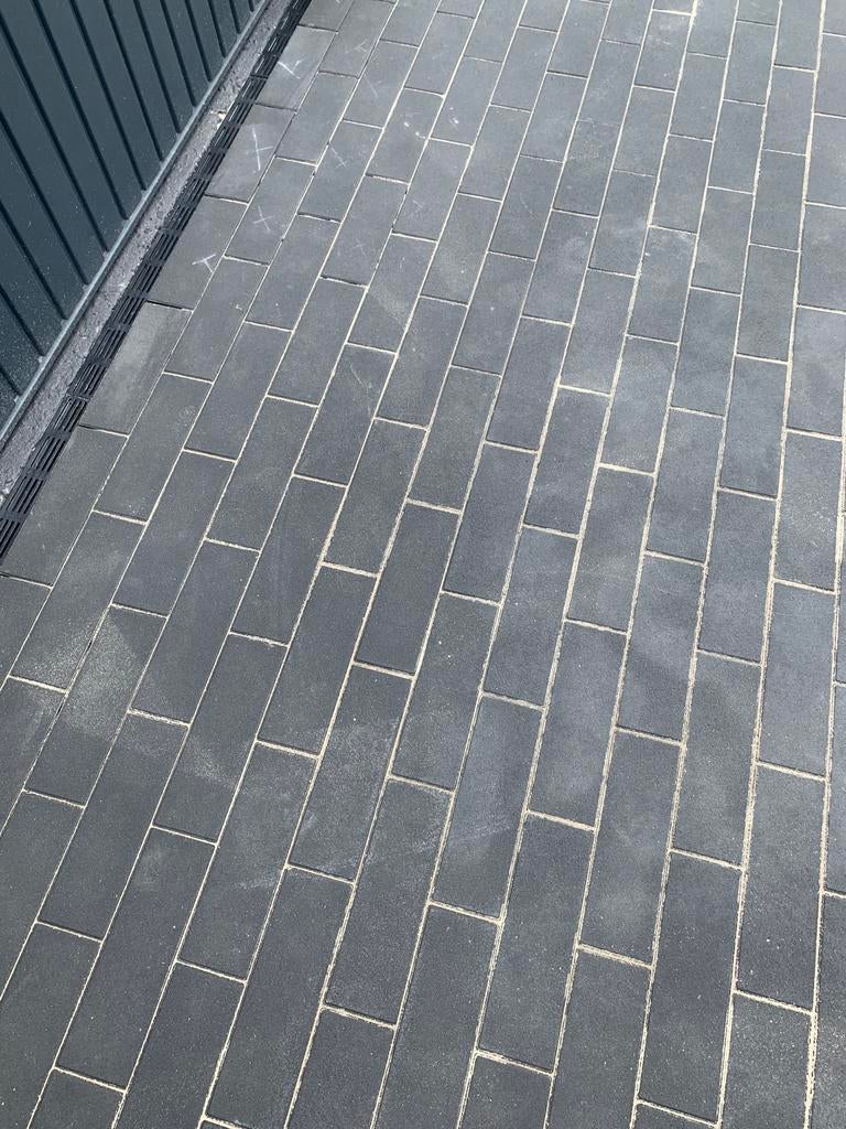 Nieuwe Longstones antraciet /zwart te koop, Ophalen, Nieuw, Beton, Klinkers