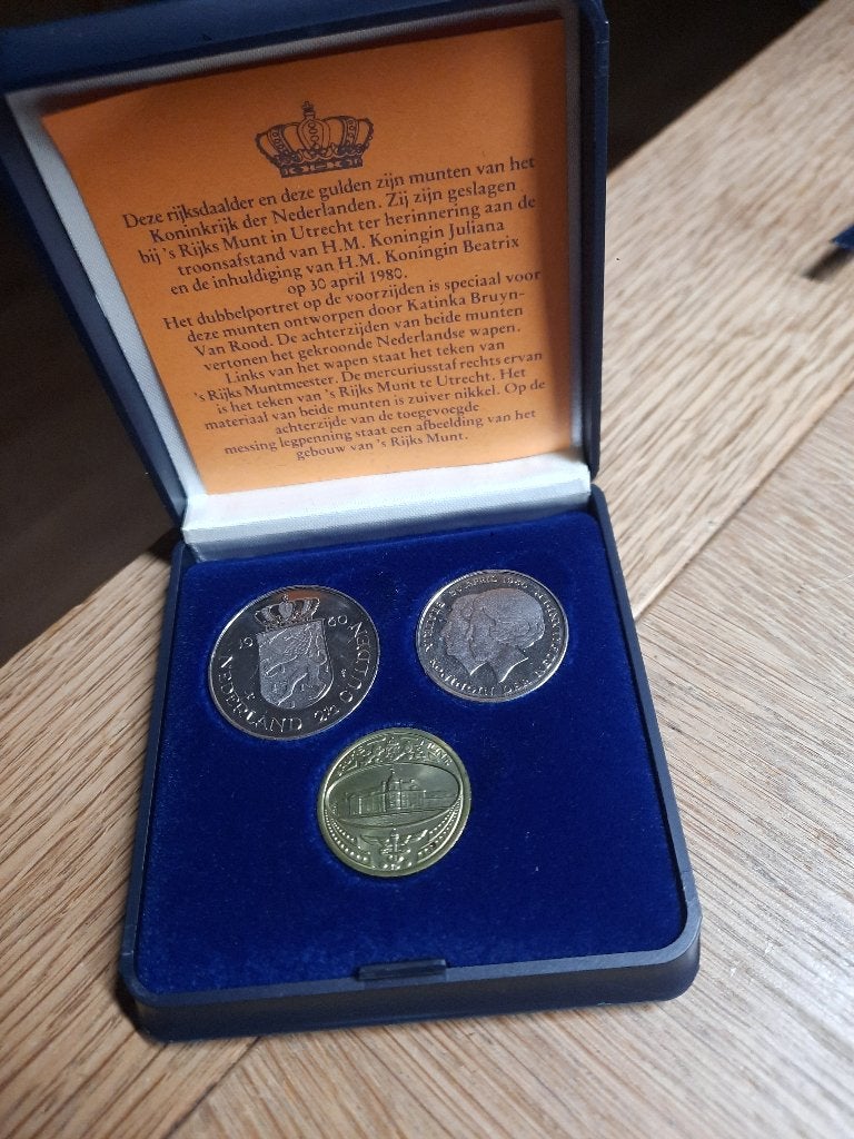 Munten. Set troonafstand Koningin Juliana 30 april 1980, Ophalen of Verzenden