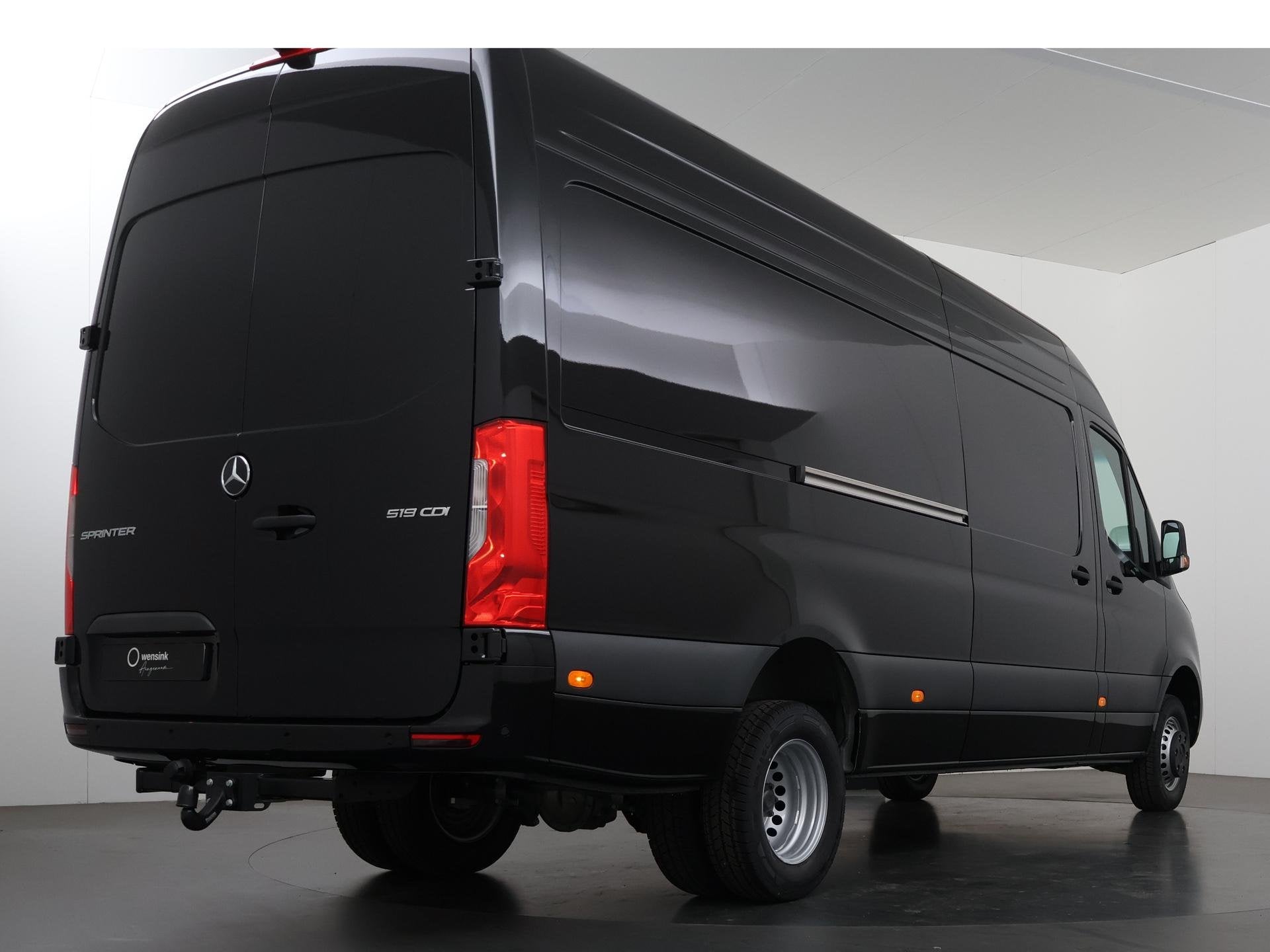 Mercedes-Benz Sprinter 519 CDI L3 H2 Select | 5.0 T | 5000 G, Automaat, Euro 6, Zwart, Mercedes-Benz