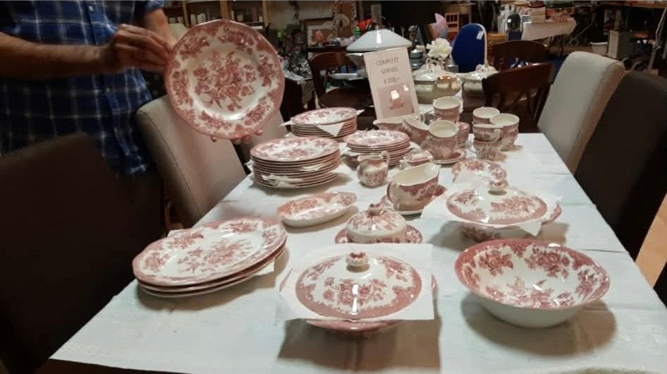 Uitgebreid Enoch Wedgwood 'Asiatic Pheasants' servies, Ophalen