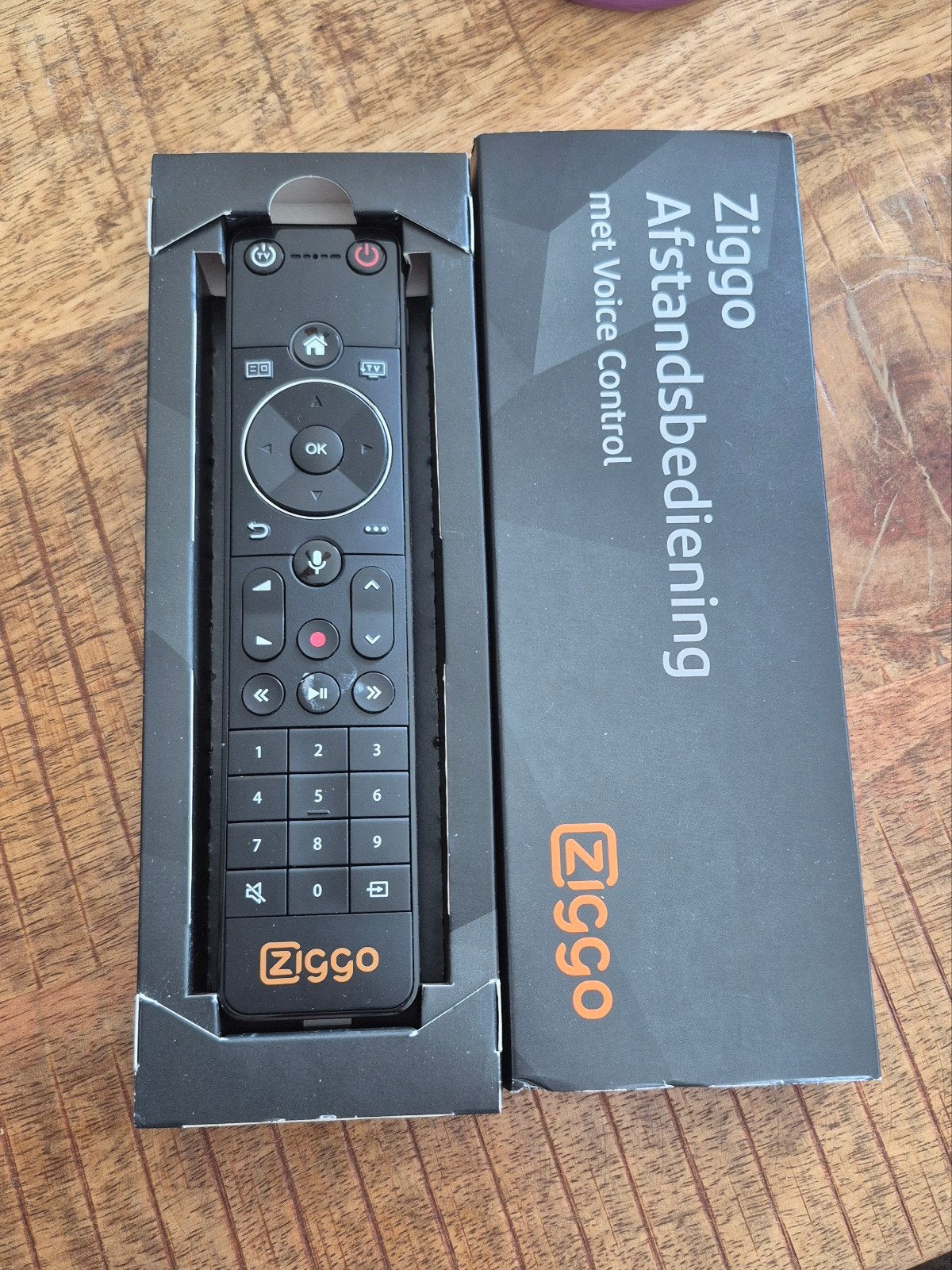 Ziggo Afstandsbediening met Voice Control - Nieuw in doos, Ophalen, Nieuw, Origineel, Tv
