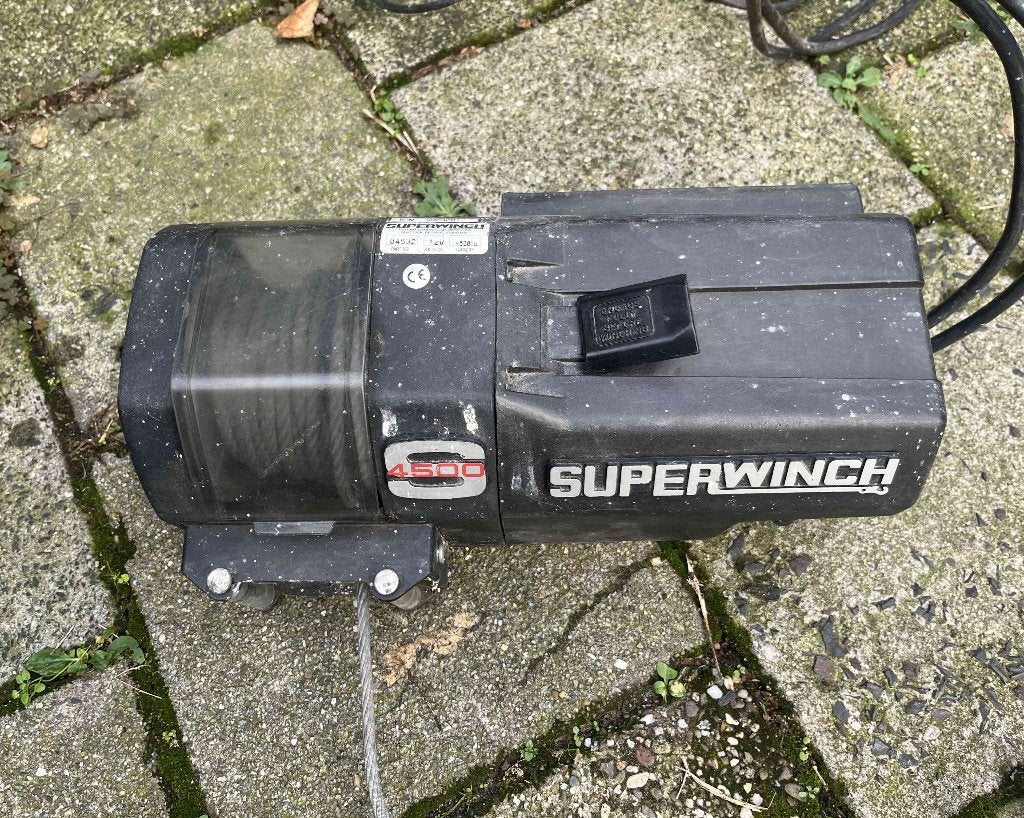 Superwinch S4500 Elektrische Lier 12V – 4500 lbs / 2041 kg, Ophalen of Verzenden, Zo goed als nieuw