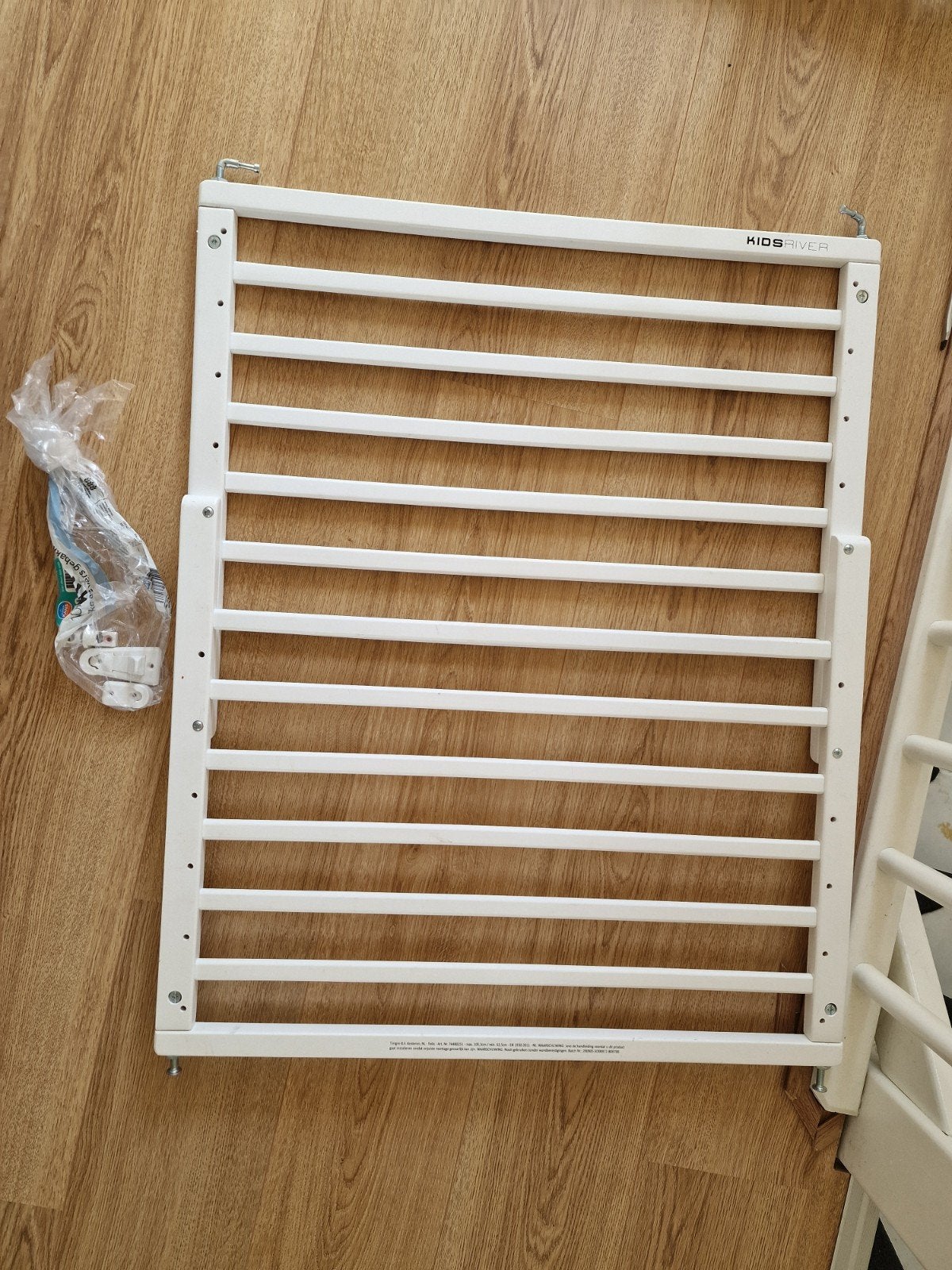 Kidsriver wit houten traphekje (bevestiging ontbreekt), Ophalen, Gebruikt, 100 tot 115 cm, Schroefhekje