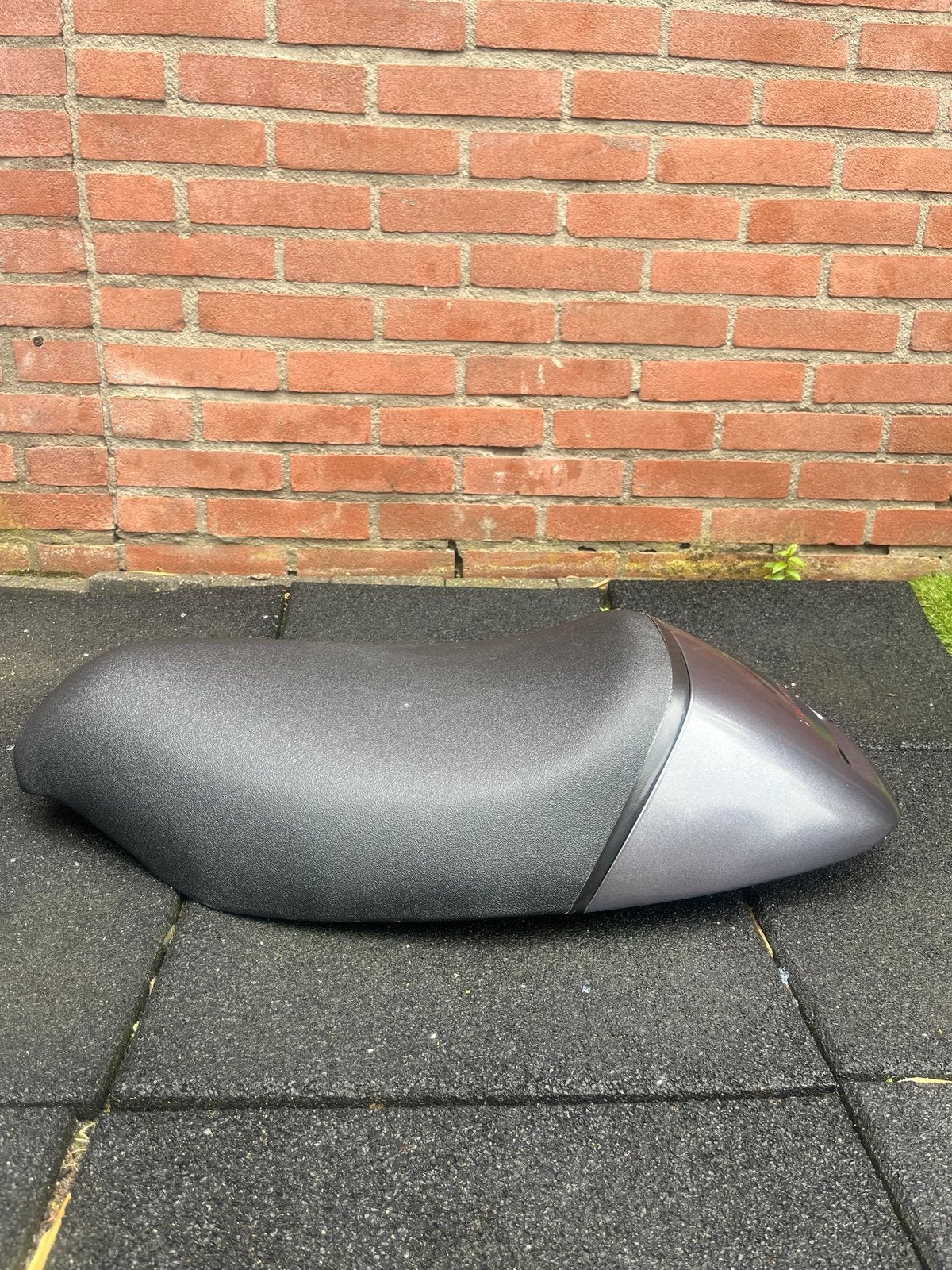 Piaggio skr/quartz/tph/sfera monozadel, Ophalen of Verzenden, Zo goed als nieuw, Zadel