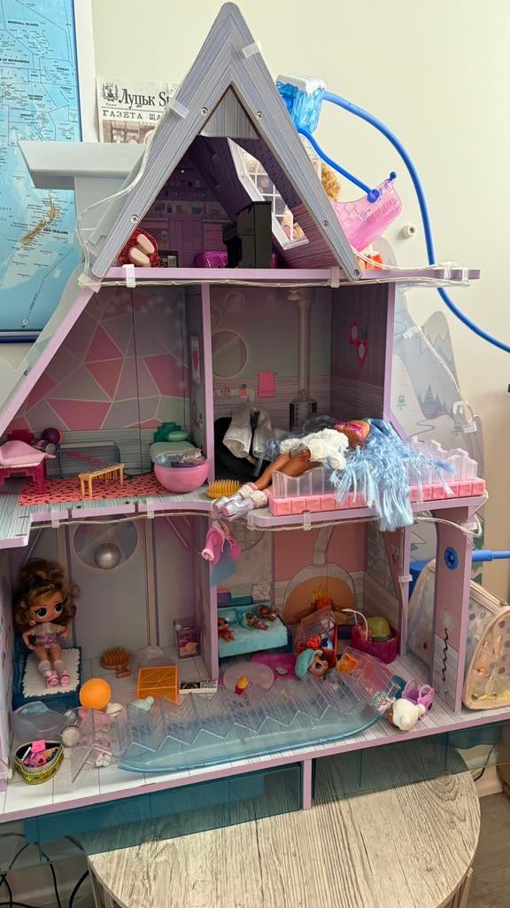 Lol huis Winter Disco Chalet (Zonder poppen), Ophalen, Zo goed als nieuw, Poppenhuis