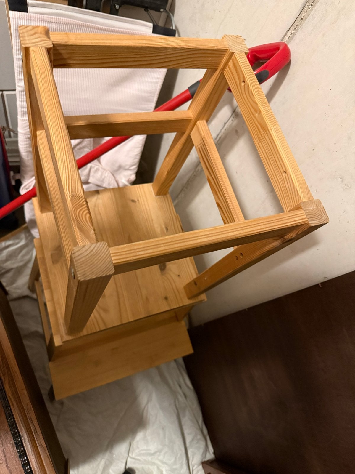 Leertoren van twee IKEA krukjes, Ophalen, In hoogte verstelbaar, Gebruikt, Hout