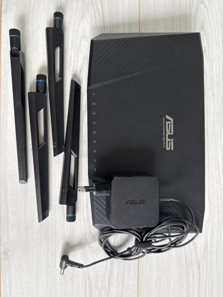 ASUS RT-AC87U AC2400 Dual Band Gigabit Router, Ophalen, Gebruikt, Router