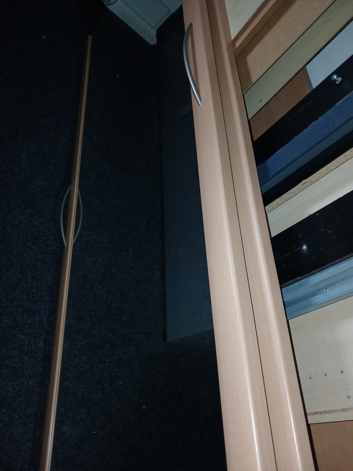 Kledingkast met 3 schuifdeuren, Ophalen, Met deur(en), Gebruikt, 200 cm of meer