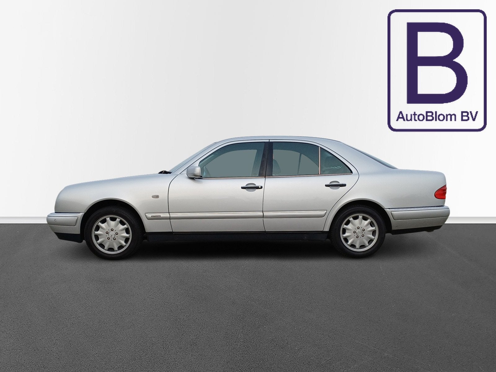 Mercedes-Benz E-Klasse 280 Elegance Youngtimer in perfecte s, foto 10