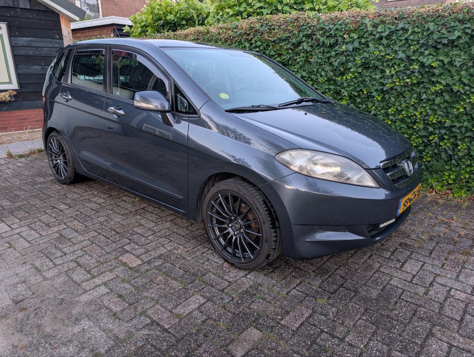 Honda FR-V 1.8 I 2008 Grijs, 4 cilinders, Origineel Nederlands, 75 €/maand, Handgeschakeld