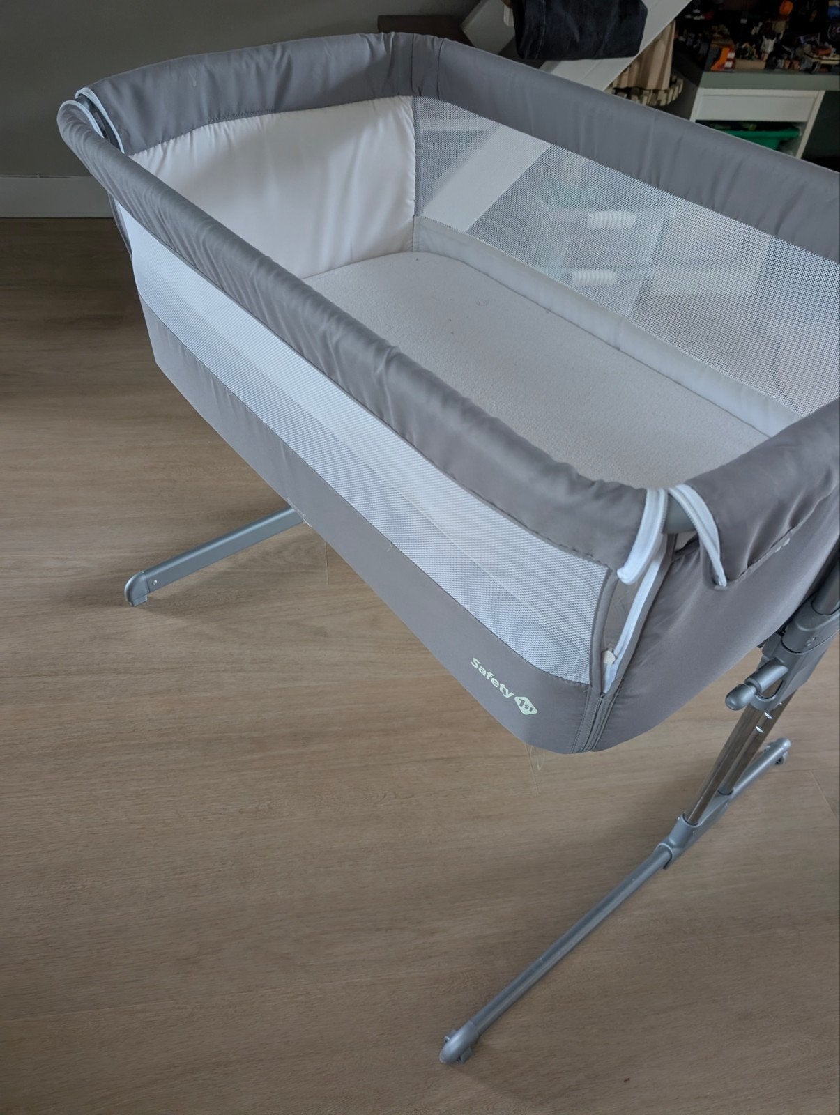 Safety 1st Co-Sleeper/Wieg - Zo goed als nieuw, Kinderen en Baby's, Babywiegjes en Ledikanten, Ophalen, Zo goed als nieuw, Wieg
