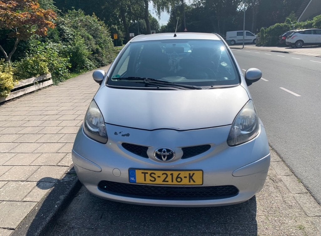 Toyota Aygo 1.0 VVT-i 5-deurs | Nieuwe motor (2024), Voorwielaandrijving, Stof, USB, 4 stoelen