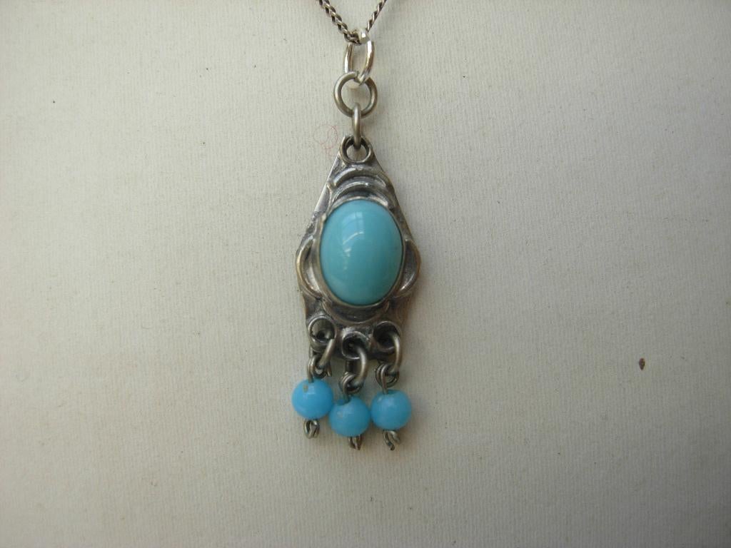 ZILVEREN KETTING MET TURKOOIS., Verzenden, Zilver, Ketting, Met edelsteen
