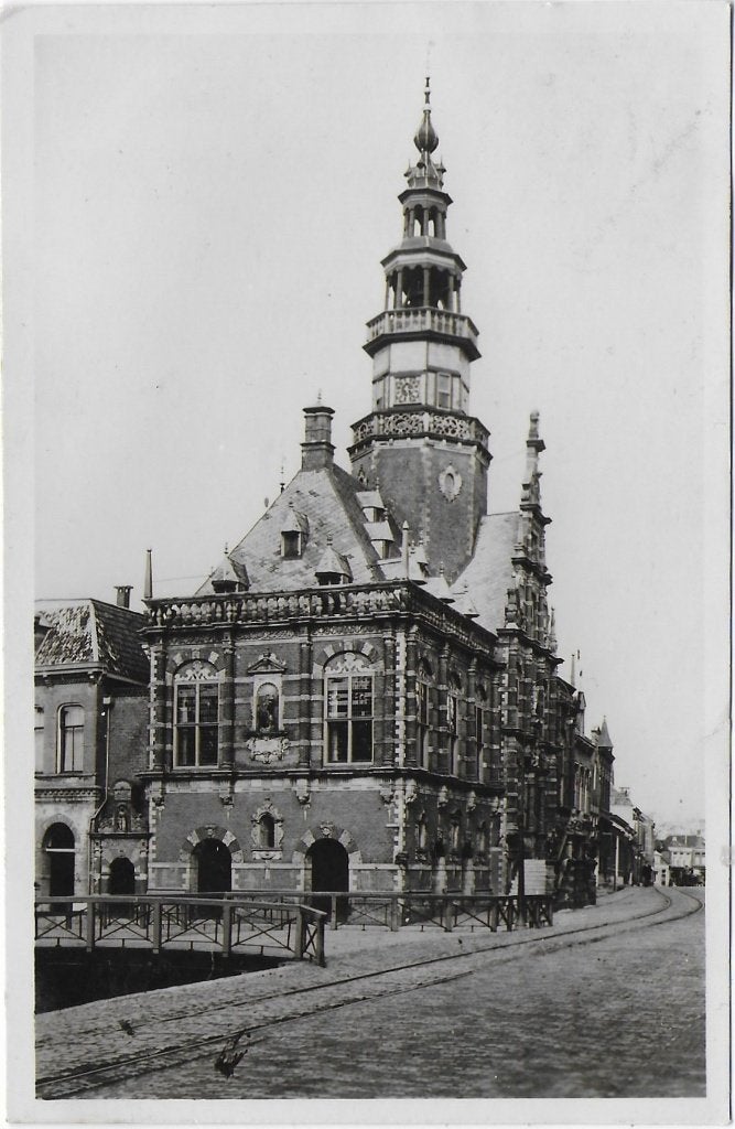 Middelburg Stadhuis oude Ongelopen Ansichtkaart ( 149 ), Ophalen of Verzenden, 1920 tot 1940, Gelopen, Zeeland