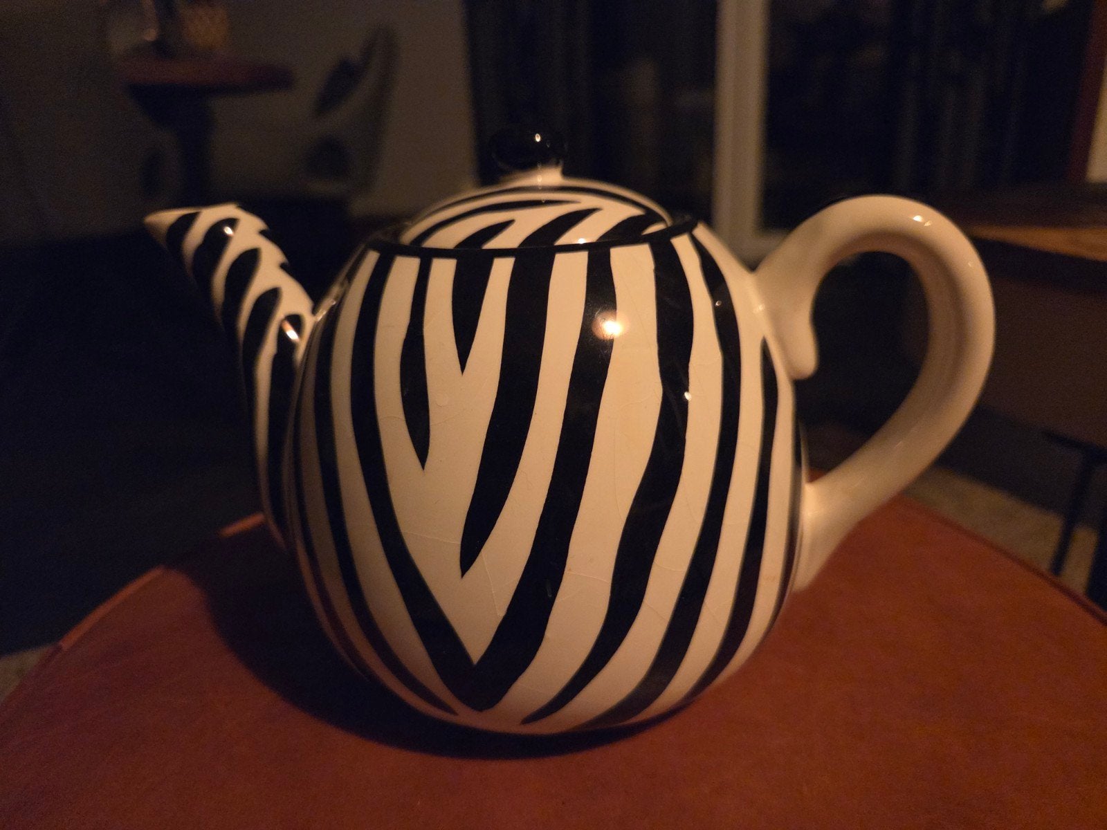Unieke Zebrastreep Theepot - Stijlvol en Decoratief, Ophalen of Verzenden