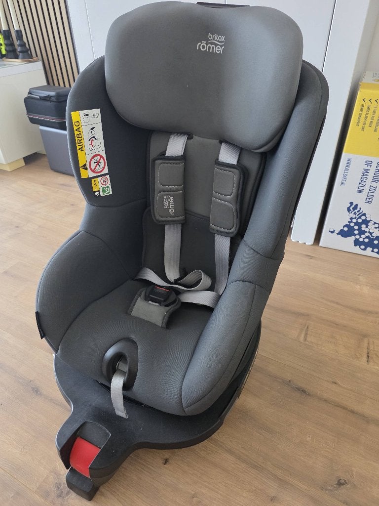 Britax Römer Dualfix M, Ophalen, Romer, 9 t/m 18 kg, Zo goed als nieuw