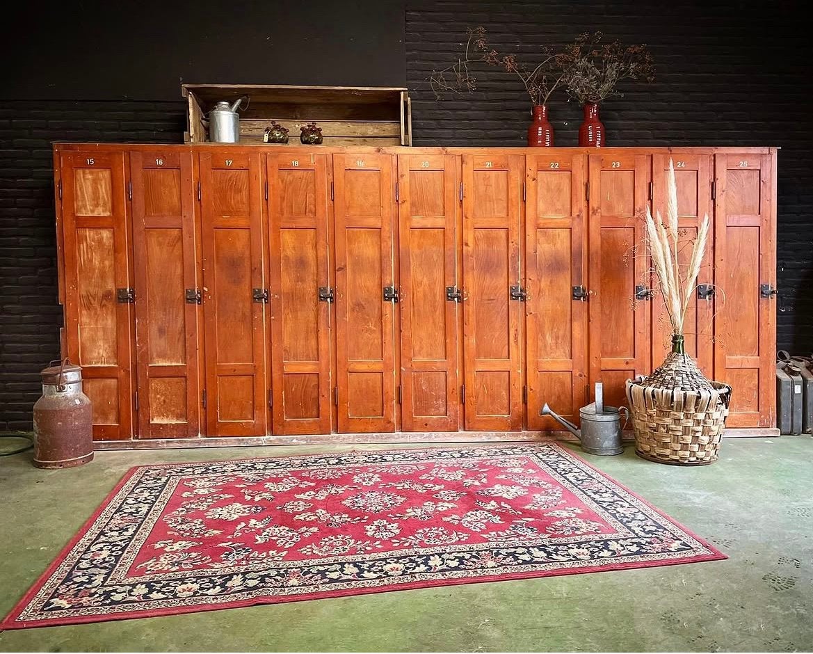 Antieke houten lockerkast, Ophalen, Gebruikt, Antiek landelijk