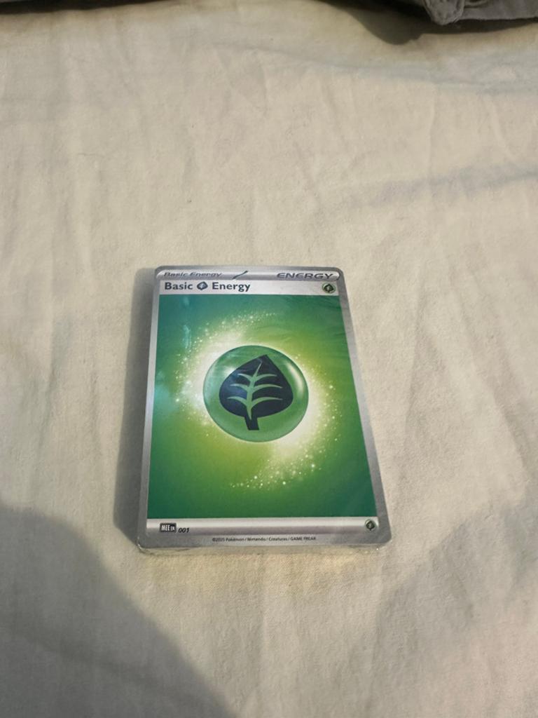 Pokémon Basic Energy gloednieuw, Ophalen of Verzenden, Nieuw, Meerdere kaarten, Foil