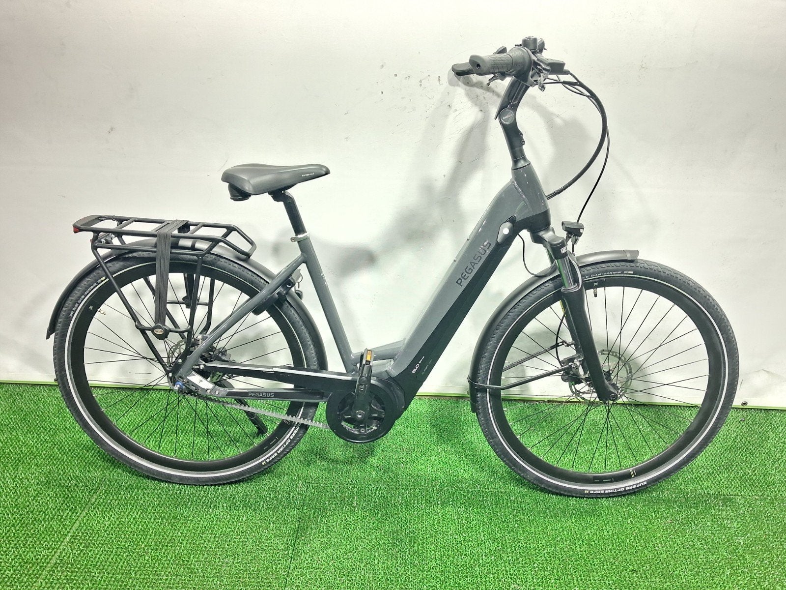 Pegasus ravenna evo belt bosch active plus 500wh, Fietsen en Brommers, Fietsen | Dames | Damesfietsen, Ophalen, Zo goed als nieuw