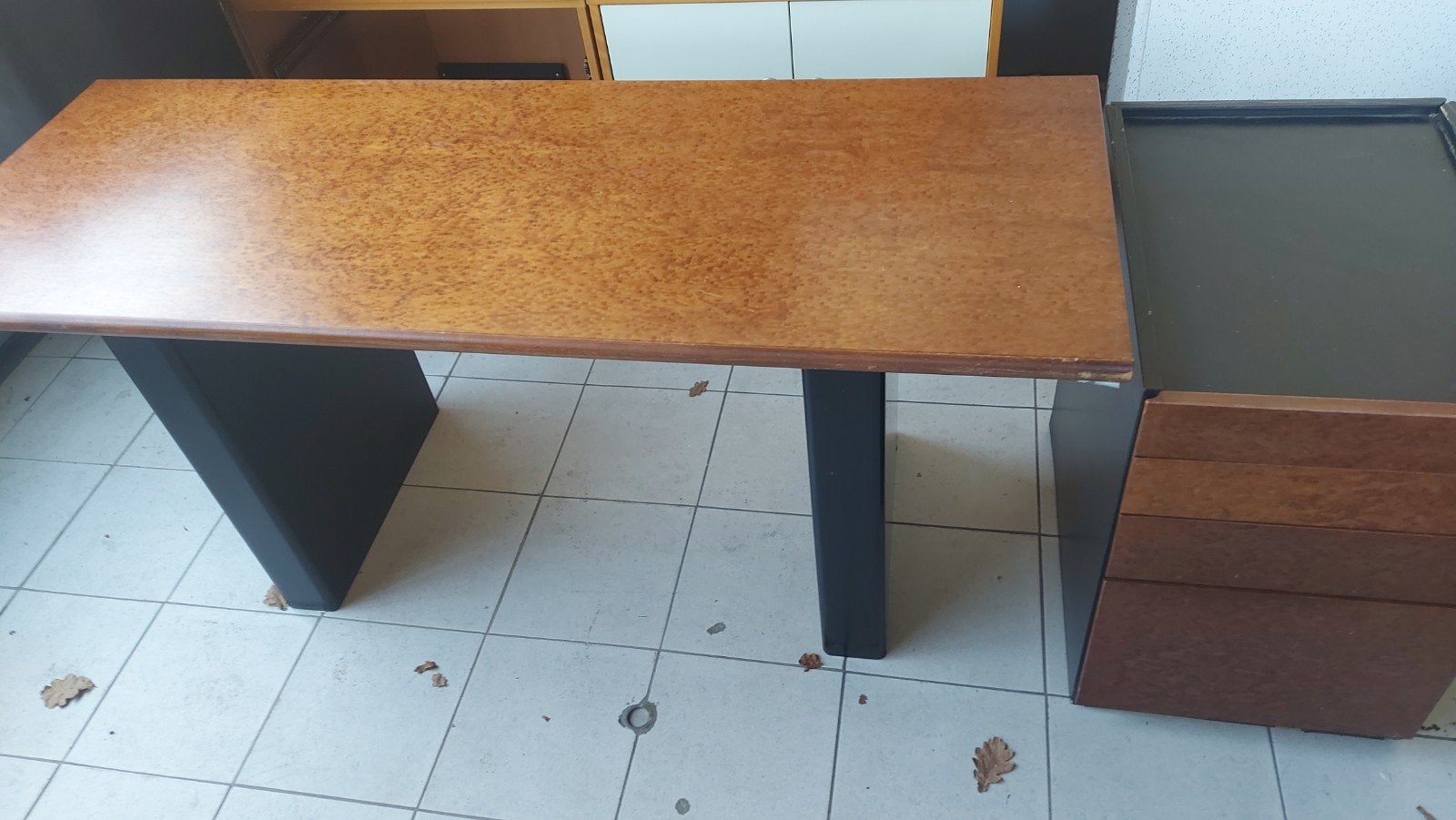 Klein bureau 70x60x160 cm, Ophalen, Gebruikt