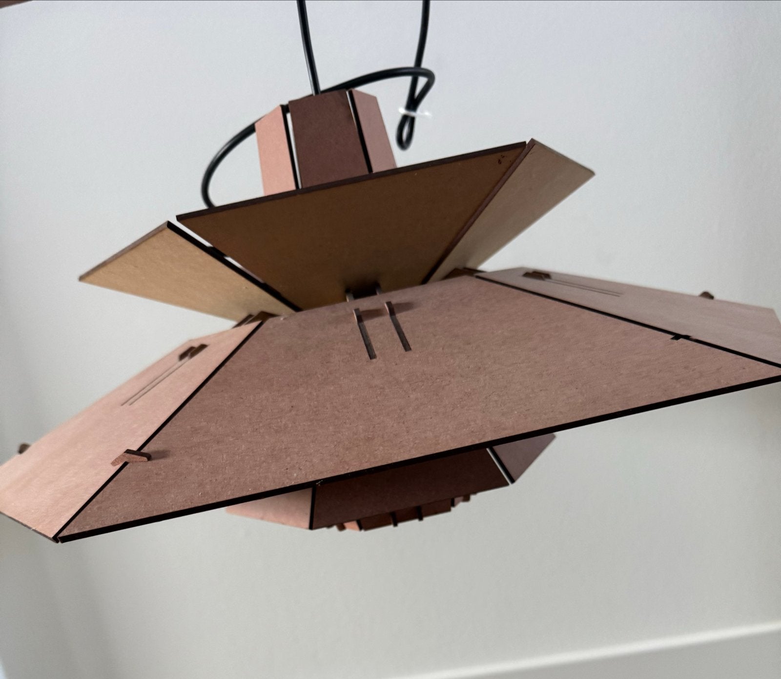 PM5 Tjalle en Jasper lamp - Unieke houten hanglamp, Ophalen of Verzenden, Zo goed als nieuw, Hout, E27 (groot)