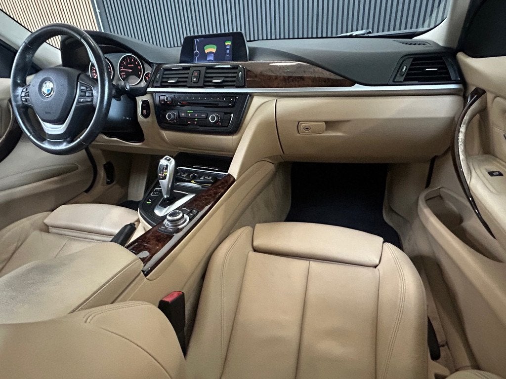 BMW 3-serie 328i Executive AUTOMAAT|LEDER|CRUISE|NAVI|PDC|, Auto's, BMW, Automaat, Achterwielaandrijving, Gebruikt, 4 cilinders