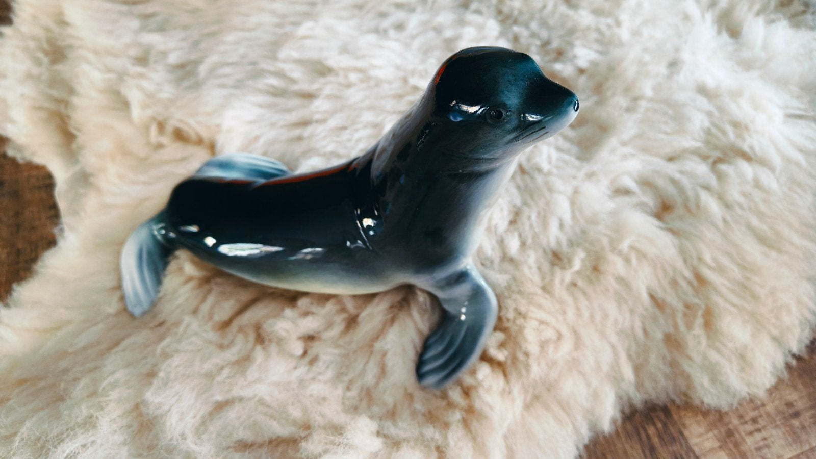 Vintage Porseleinen Zeehond Beeldje - Handgeschilderd, Ophalen of Verzenden