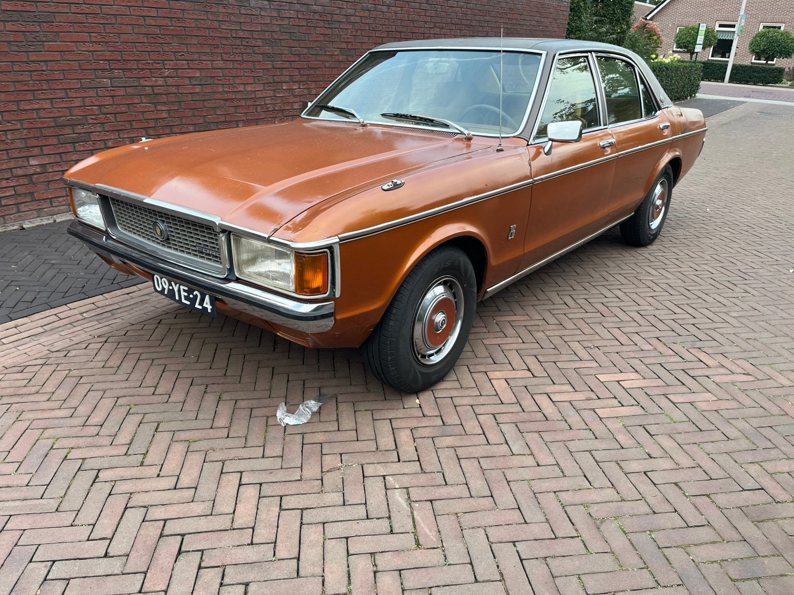 Ford granada 2.6 ghia 1974 Bruin, Automaat, Achterwielaandrijving, Bruin, 123 pk