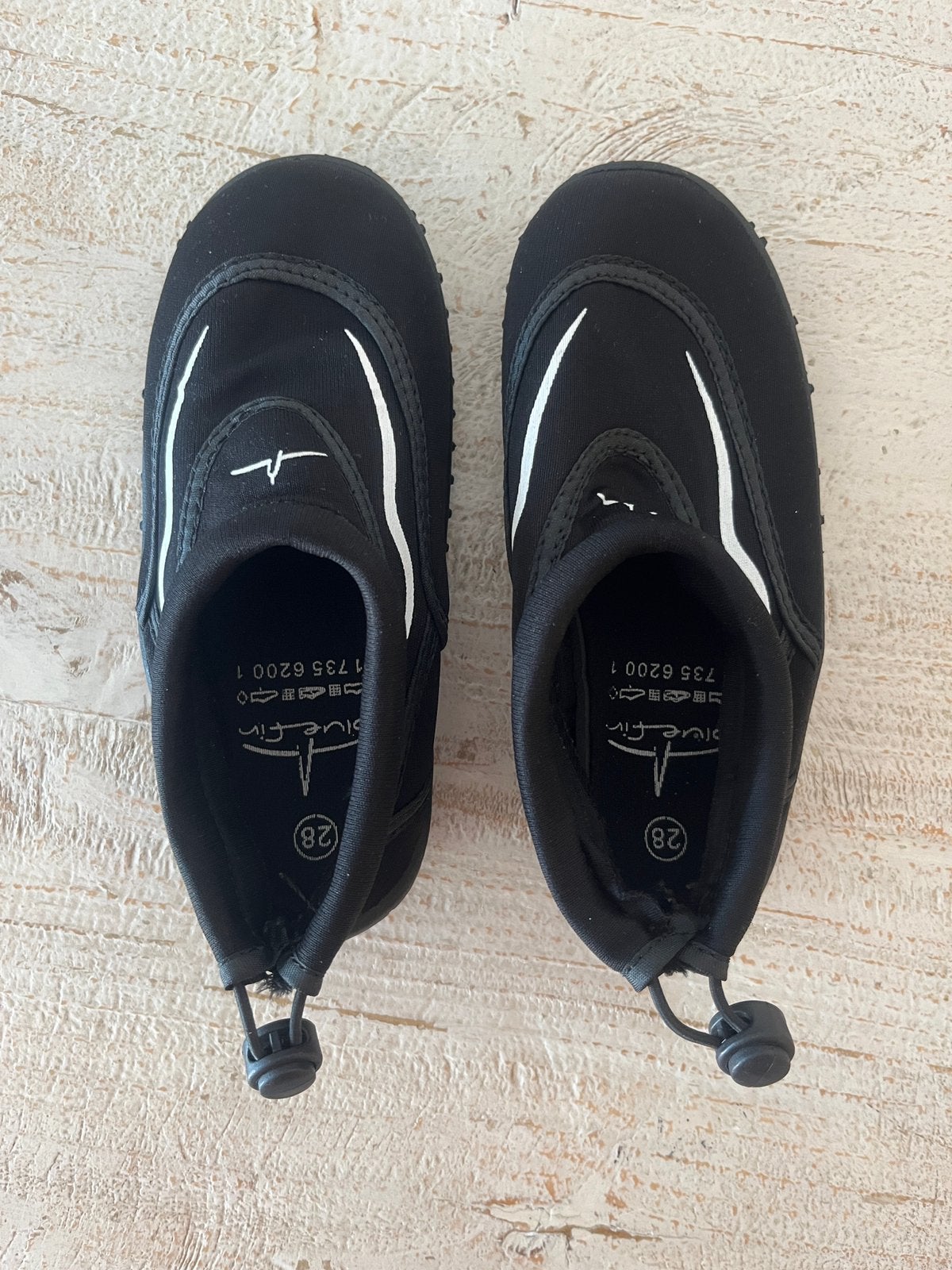 Waterschoenen maat 28, Ophalen, Zo goed als nieuw, Jongen of Meisje, Zwemschoenen