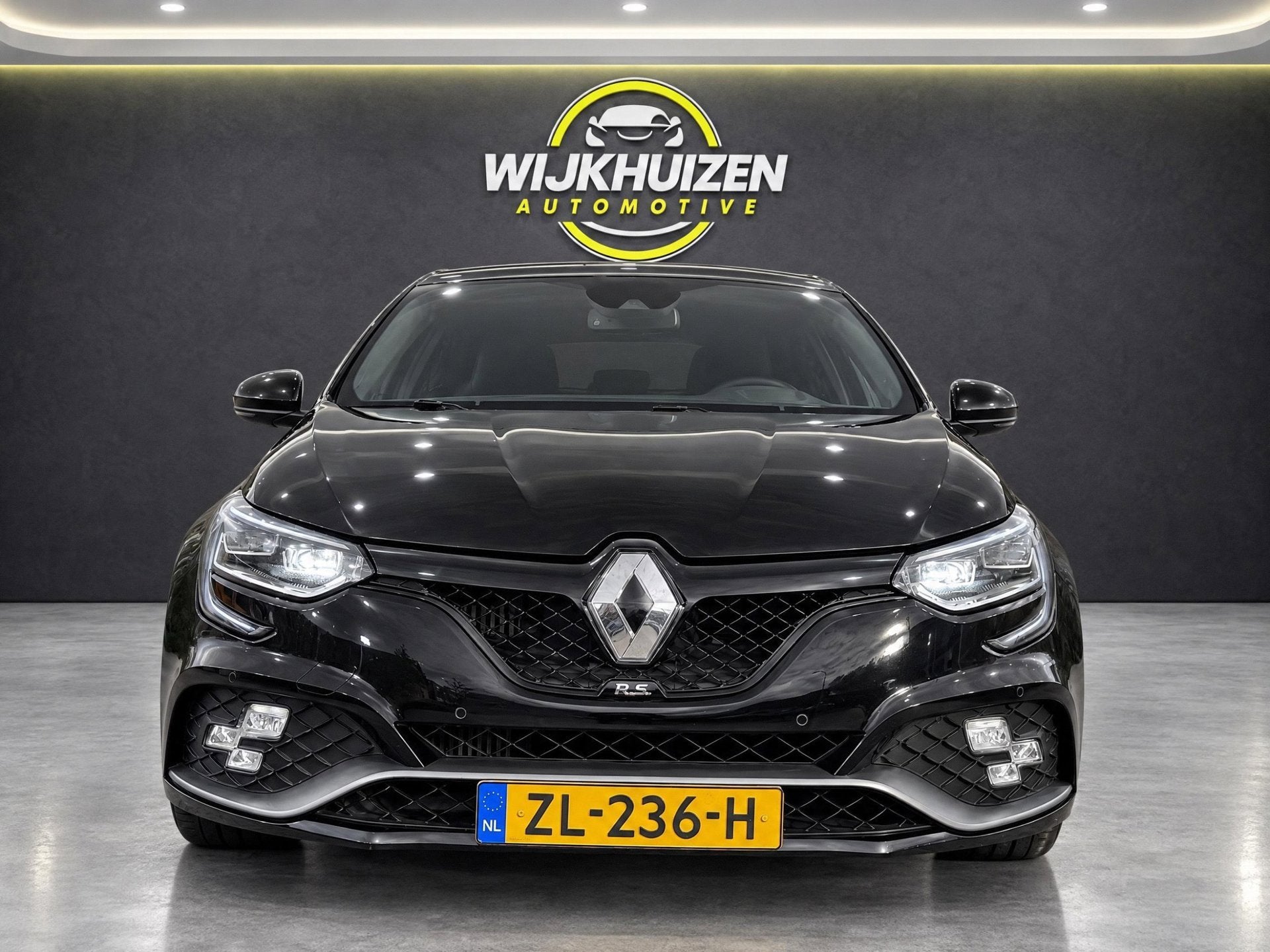 Renault Mégane 1.8 TCe 280 RS met Led ! Head Up ! Dealer On, Auto's, Dealer onderhouden, Gebruikt, 4 cilinders, Leder en Stof