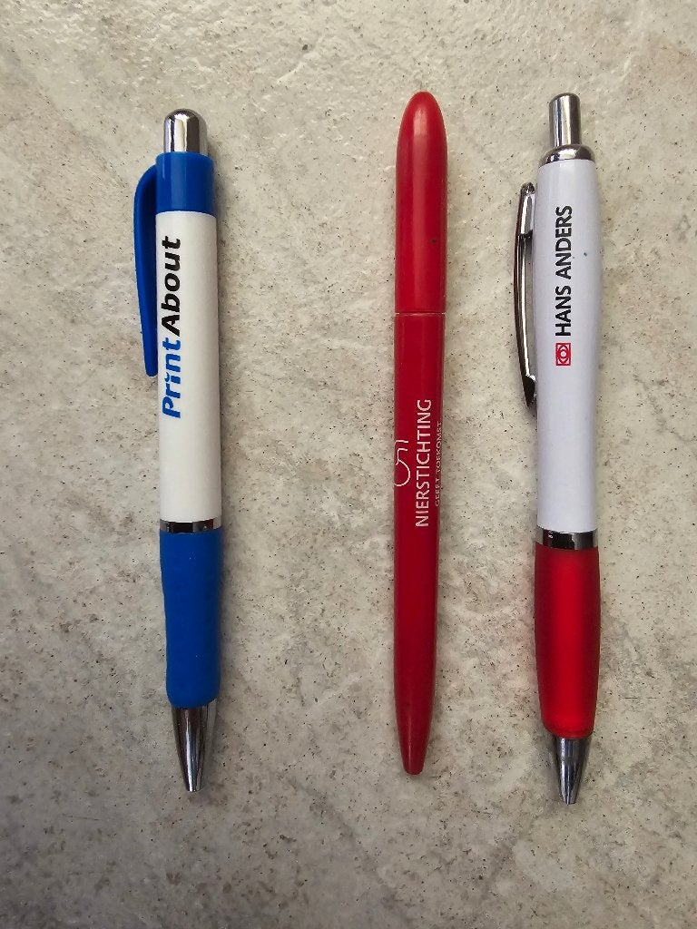 3 reclamepennen, Verzamelen, Balpen, Zo goed als nieuw, Met reclame, Ophalen
