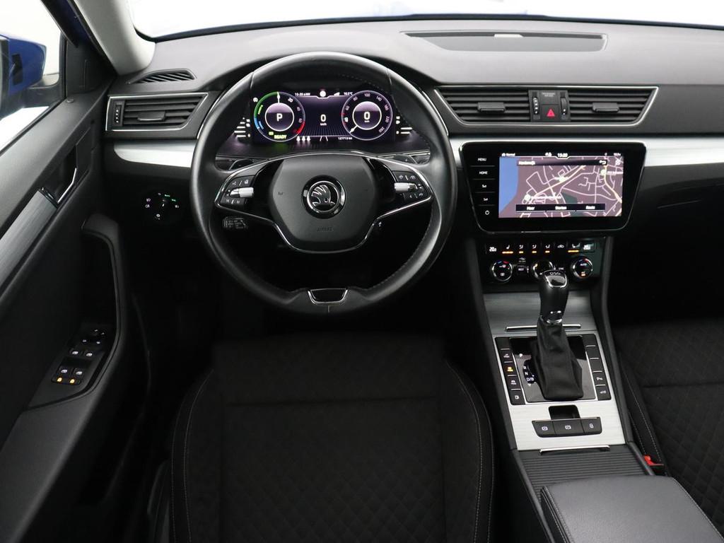 Skoda Superb 1.4 TSI iV Business Edition | SOH 92,3% | Stoel, Auto's, Skoda, Stof, Gebruikt, 4 cilinders, Blauw