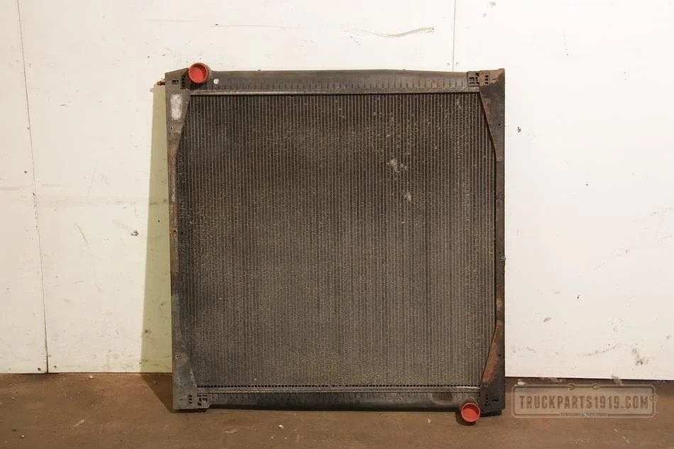 Behr HELLA SERVICE Cooling System Radiateur SCANIA 4, Ophalen, Gebruikt, Overige merken, Motor en Toebehoren