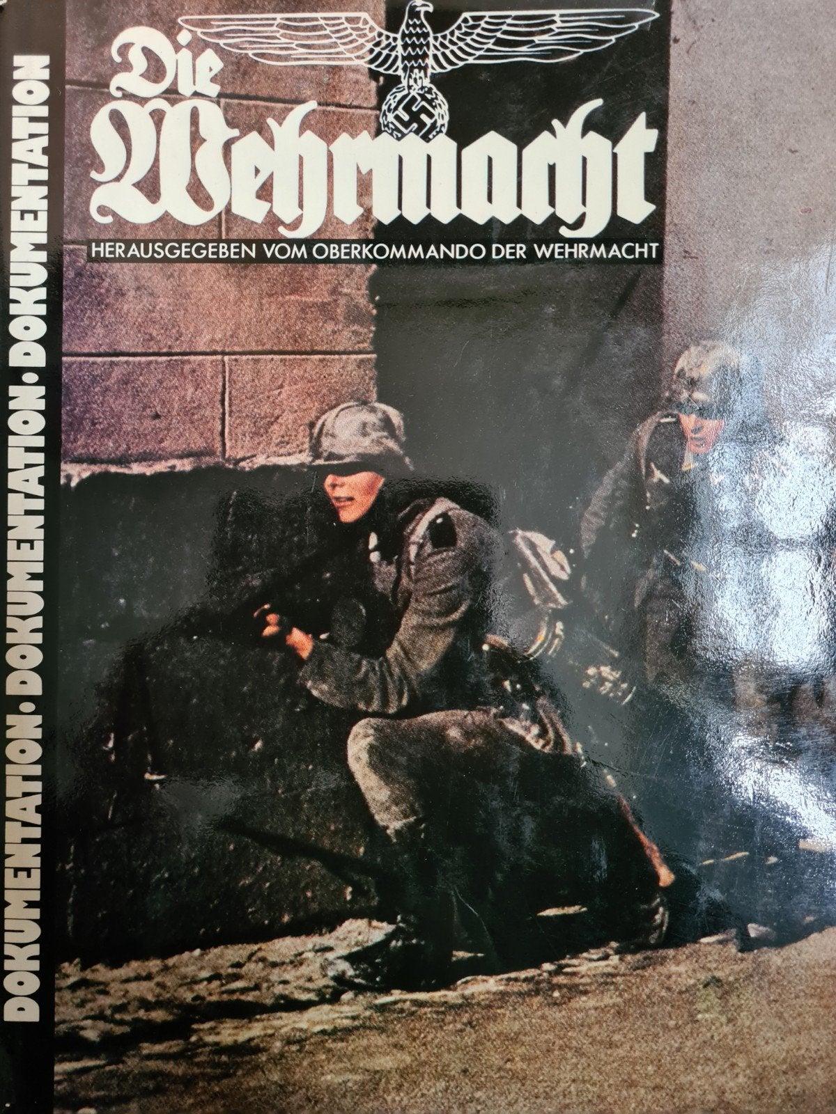 Die Wehrmacht - Documentatie Tweede Wereldoorlog, Oberkommando der Wehrmacht, Ophalen of Verzenden, Landmacht, Tweede Wereldoorlog