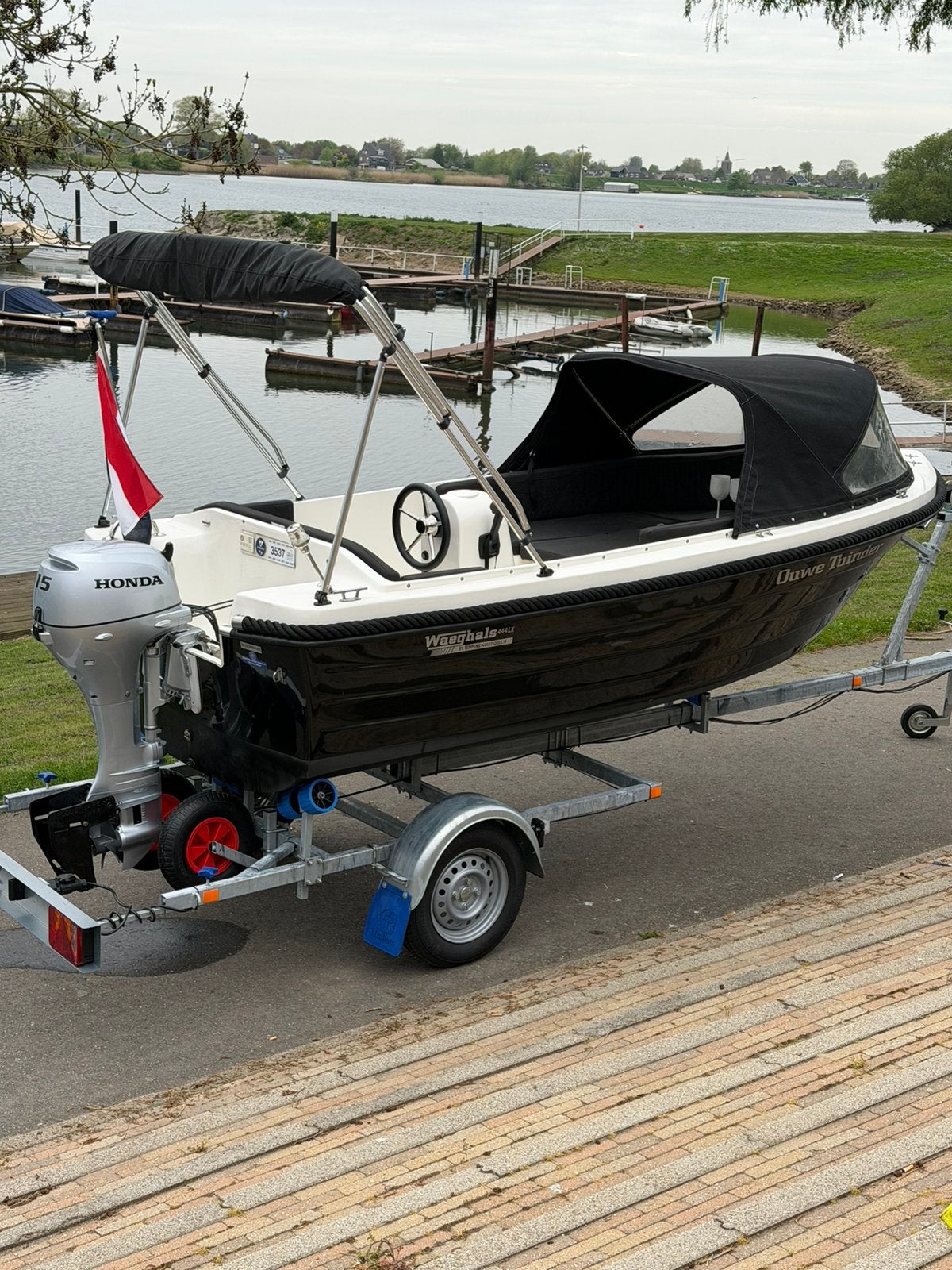 Waeghals 444 Honda 15pk luxe uitvoering, Watersport en Boten, Sloepen, Ophalen, Zo goed als nieuw, Elektrische start