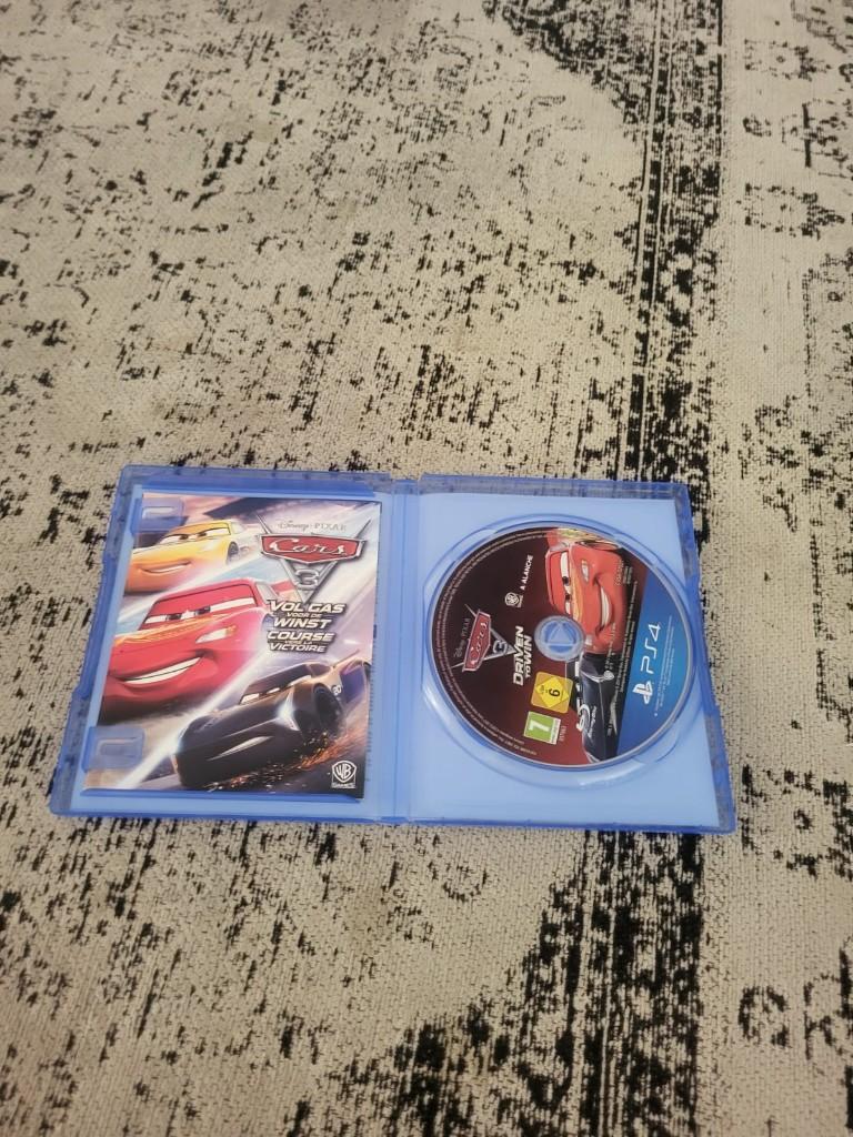 cars 3 Ps4, Racen en Vliegen, Eén computer, Ophalen of Verzenden, Zo goed als nieuw