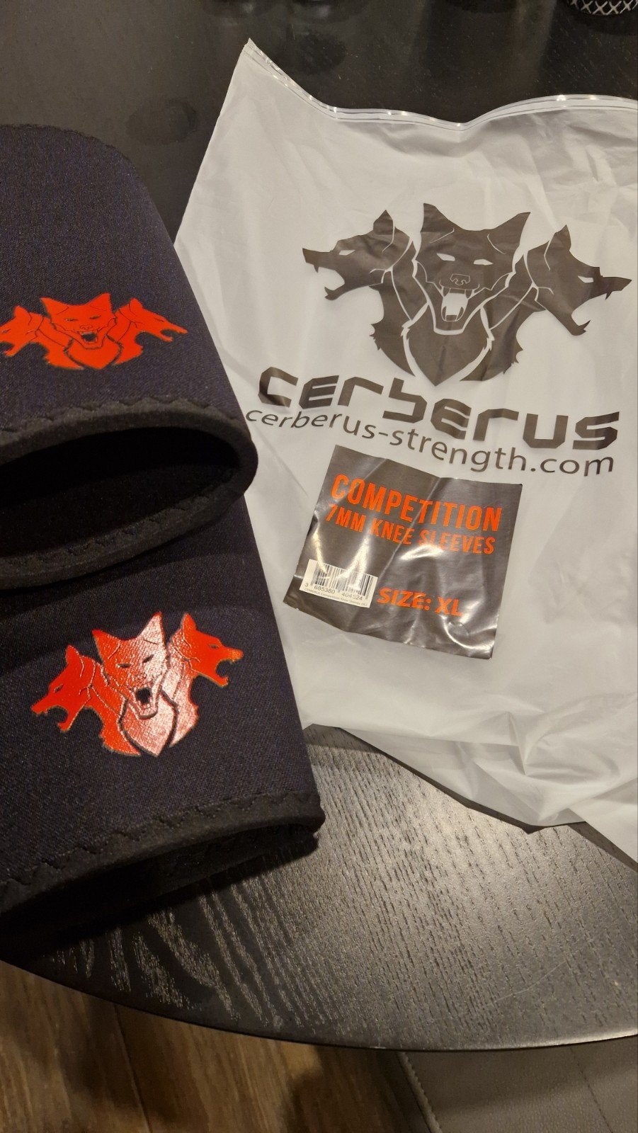 Cerberus Competition Knie Sleeves - Maat XL, Ophalen of Verzenden, Nieuw, Benen, Overige typen