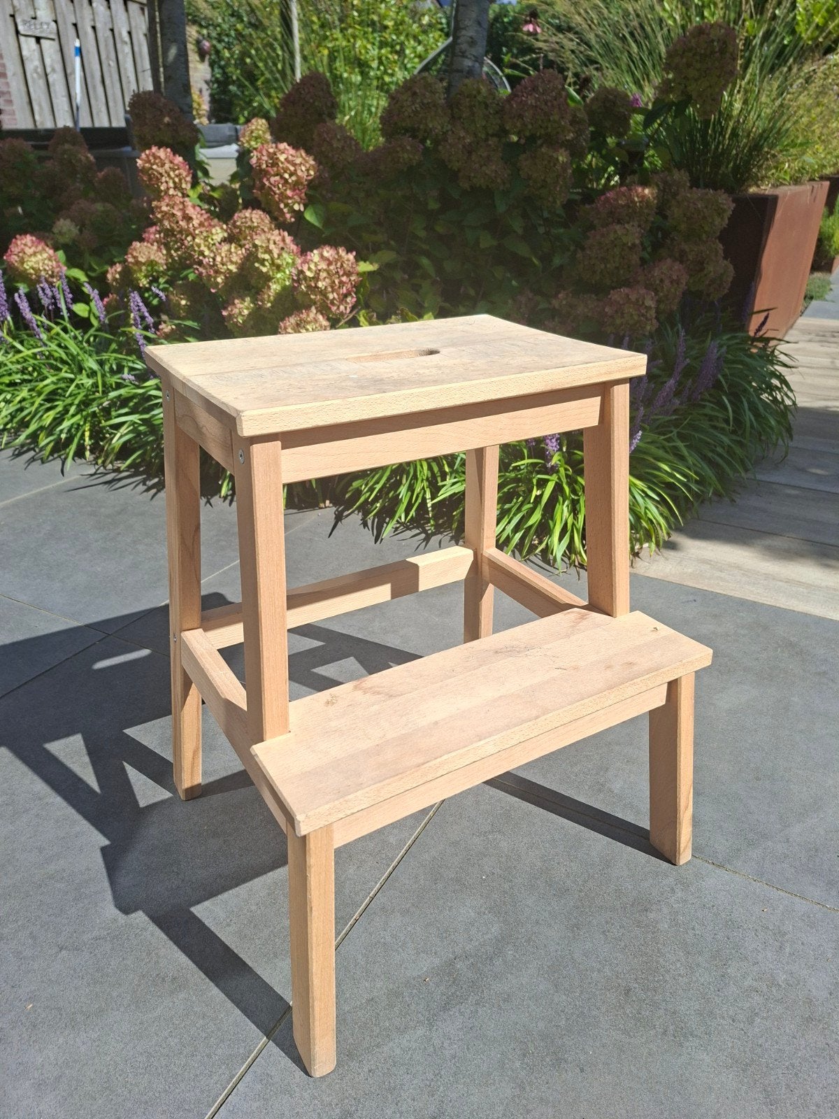 Houten opstapje / krukje - Nieuwstaat, Ophalen, Zo goed als nieuw, Hout