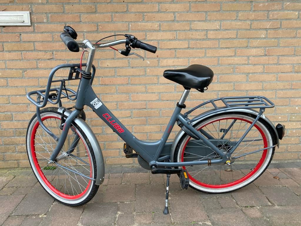 Alpina Clubb meisjesfiets - Grijs met rode velgen, Ophalen, Terugtraprem, Versnellingen, Gebruikt