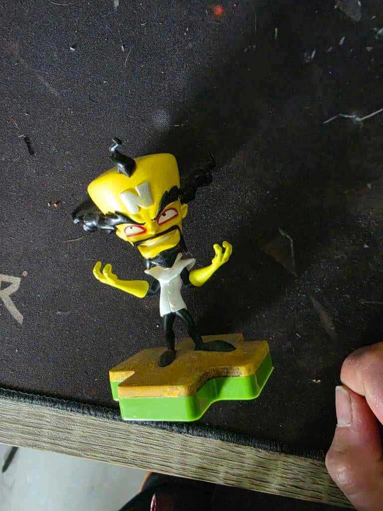 Totaku Crash Bandicoot Dr. Neo Cortex Figuur, Ophalen of Verzenden, Zo goed als nieuw